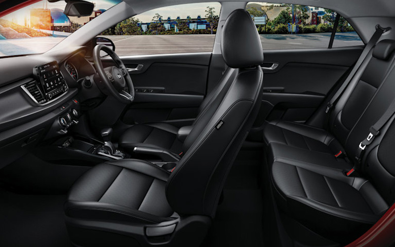 Kia-Rio-SX-Grades-Premium-Interior