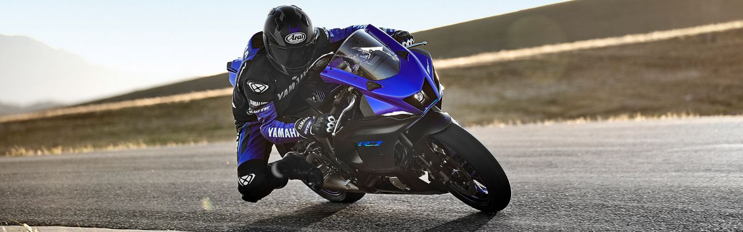 yamaha-yzf-r7la