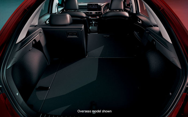 kia-cerato-features-interior-split-fold-rear-seats
