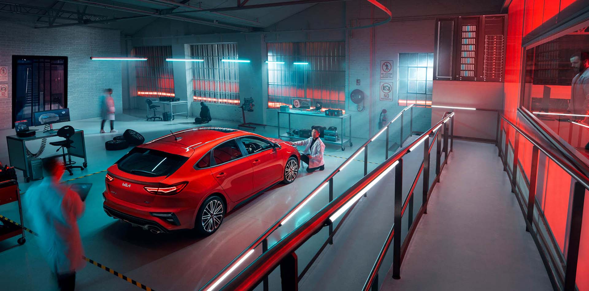 kia-cerato-section-heading-safety