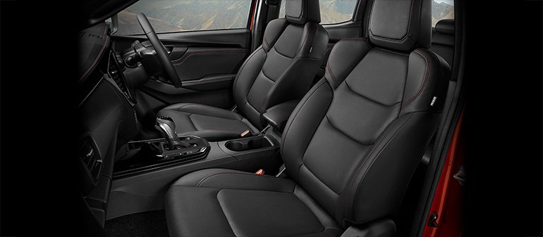 Heated Leather Seats<sup>§</sup>