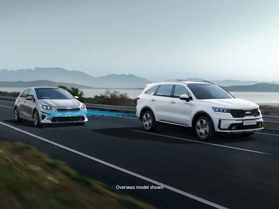 kia-sorento-safety-minor-blind-spot-collision-avoidance-assist