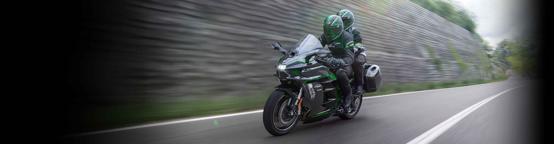 kawasaki-2026-ninja-h2-sx-se