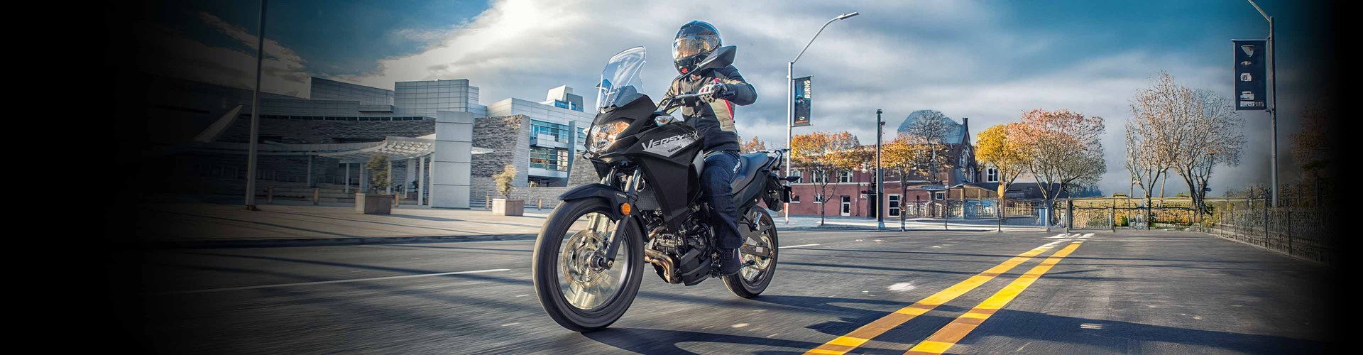 2026-versys-x-300-banner