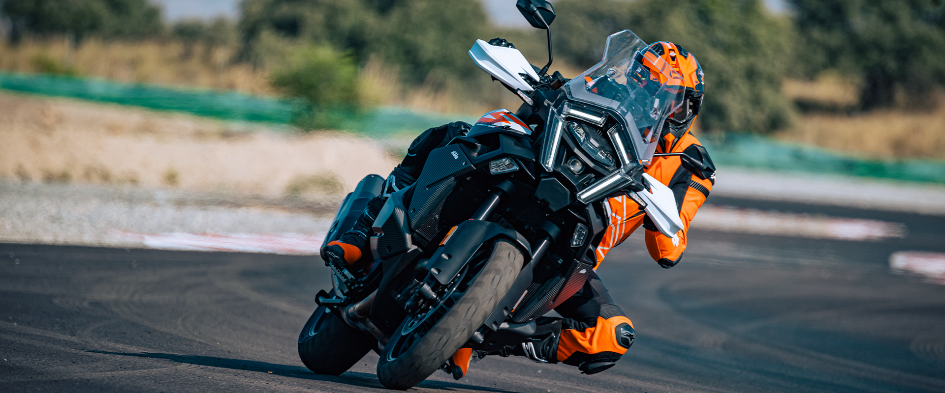 ktm-2026-ktm-1390-super-adventure-s