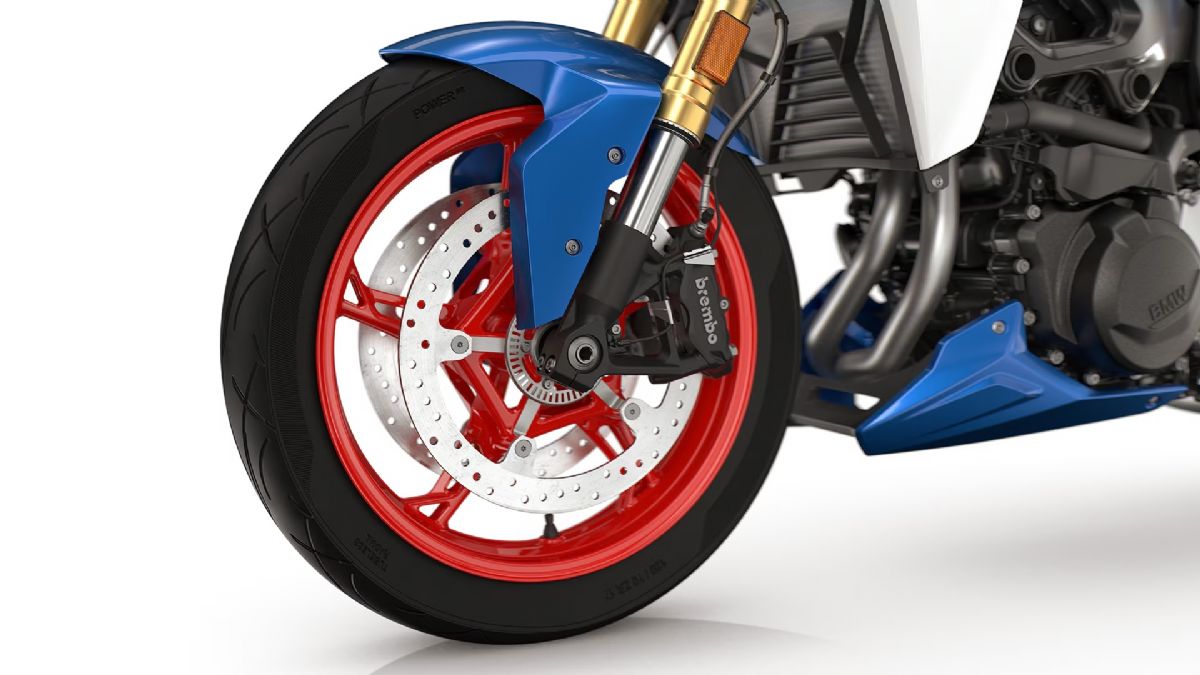 Lightweight wheel rims, easy handling