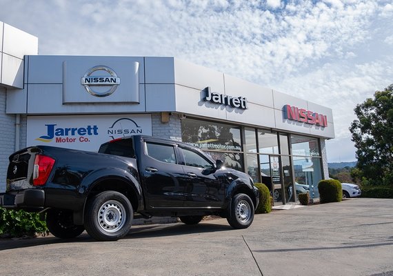 Jarrett_Nissan_Sep15_nm