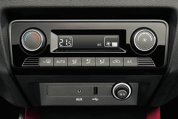 Skoda_FabiaMonteCarlo_Bolero