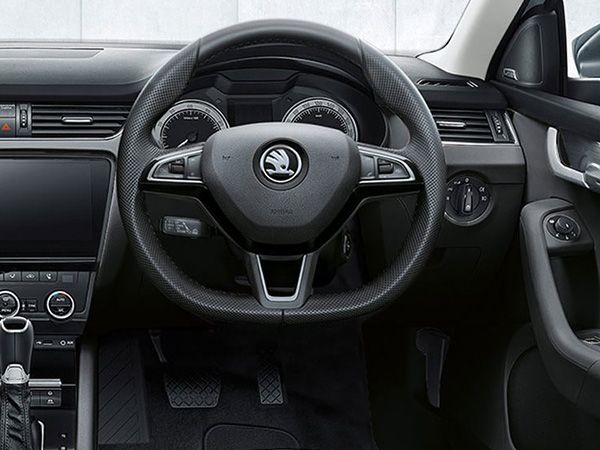 Skoda Octavia RS Wagon Interior
