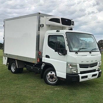 2016 Mitsubishi FUSO Canter Refridgerated Pantech truck Small Image