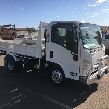 Used Isuzu NLR 45-150 Tipper Small Image