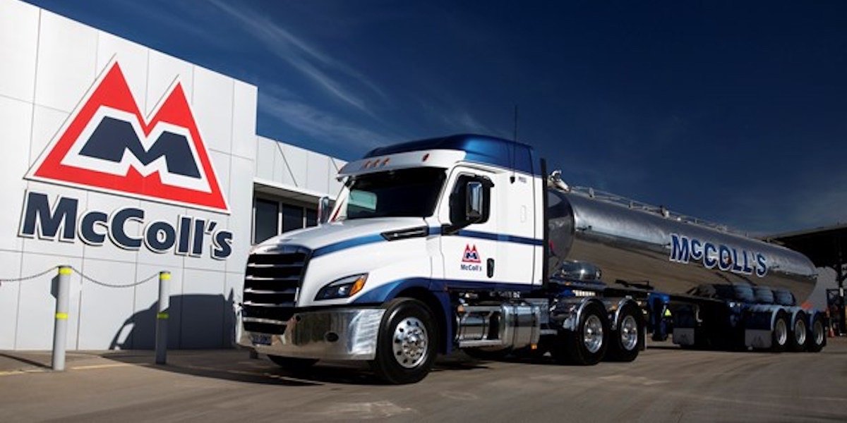 McColl's Puts New Cascadia to Work in Dairy Fleet Stillwell Trucks