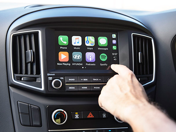 7” touchscreen audio system with Apple Carplay™ & Android™ Auto.