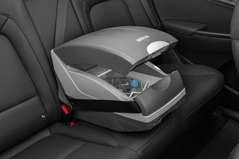 Portable cooler (12 volt, 15 litre).