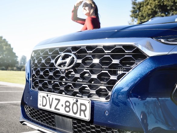 Prominent cascading grille.