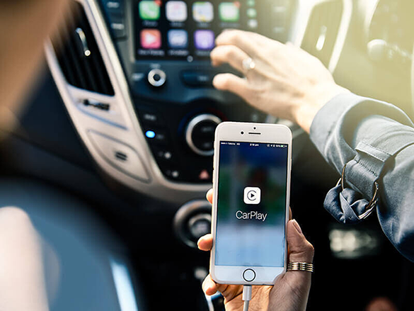 Apple CarPlay™ & Android™ Auto compatibility.