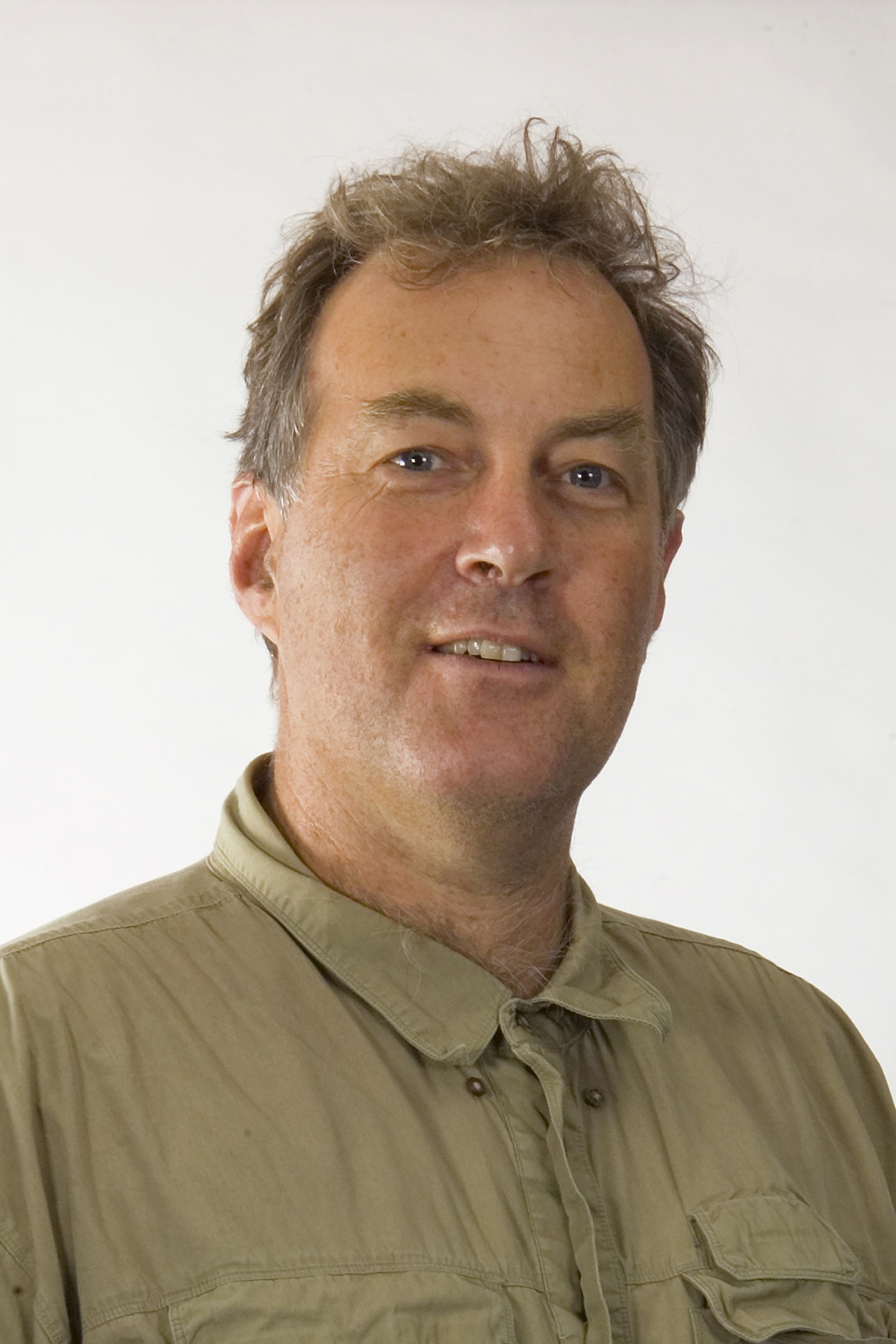 Peter  Hayes