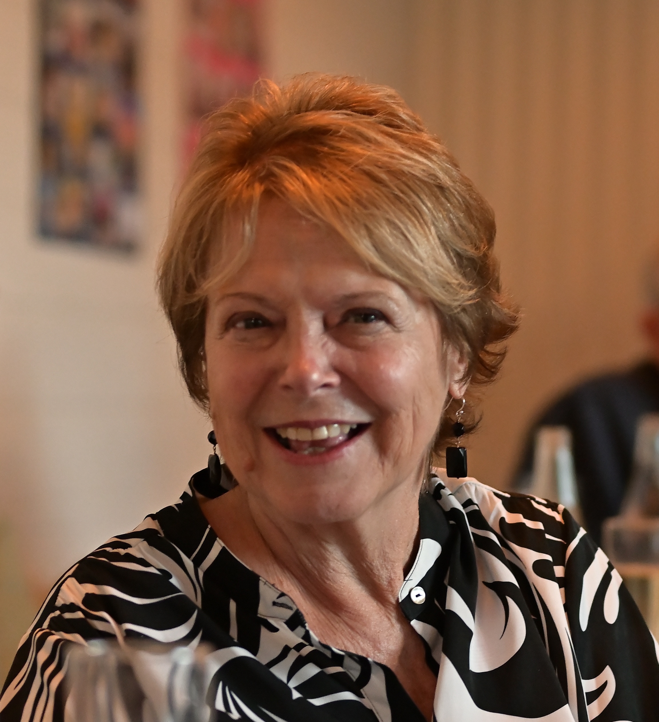 Robyn Ewing