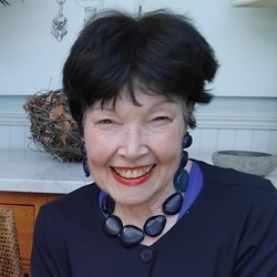 Jennifer Strachan