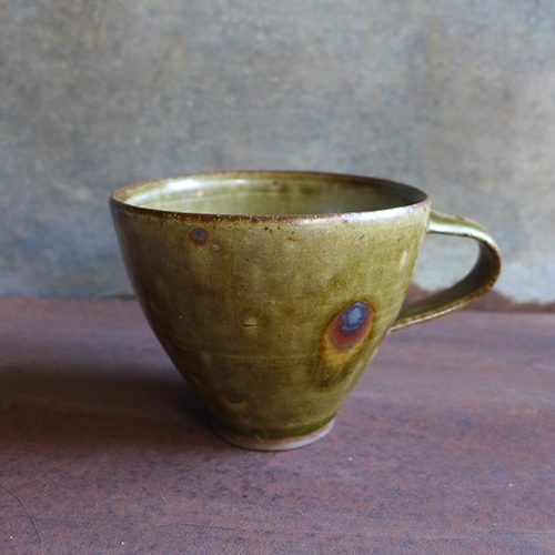 Ash and Local Clay Glazes with Natalie Velthuyzen / Workshop