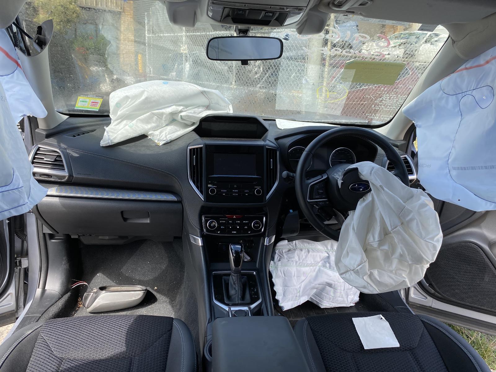 View Auto part Body/Door Mould Subaru Forester 2020