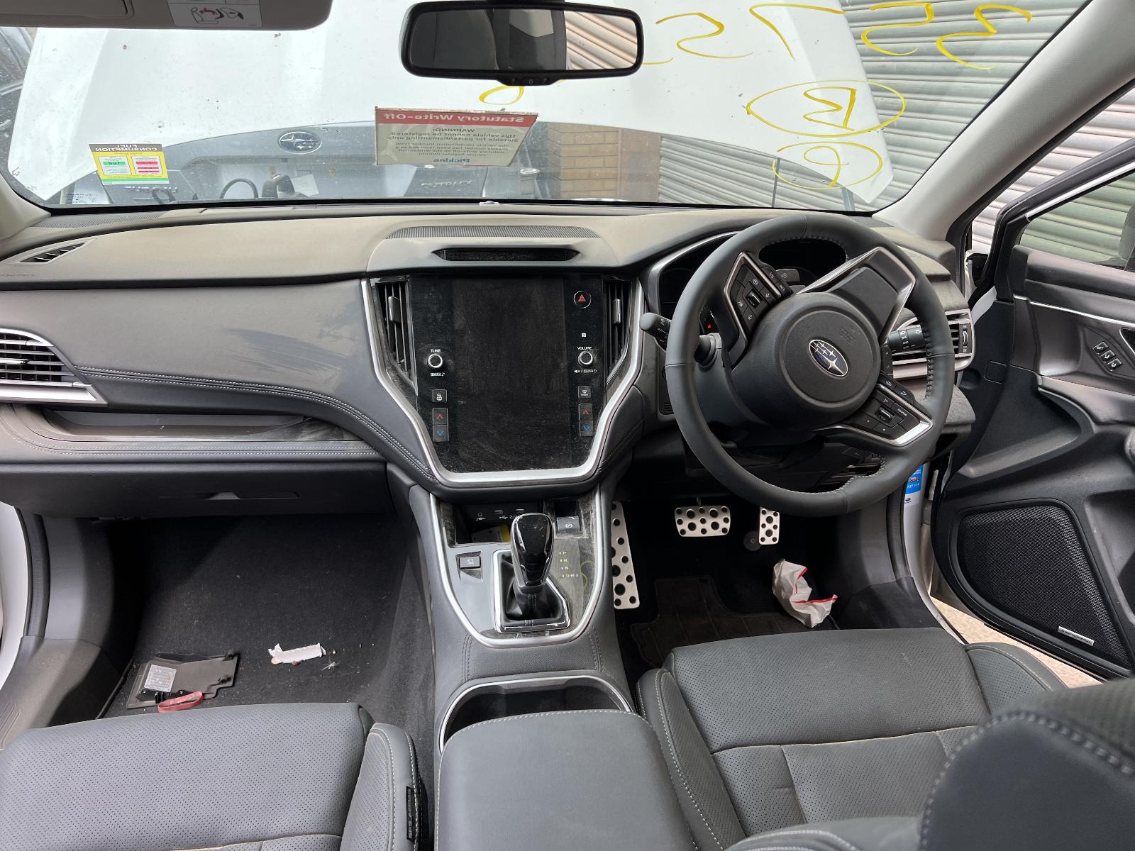 View Auto part Door Handle Subaru Outback 2021