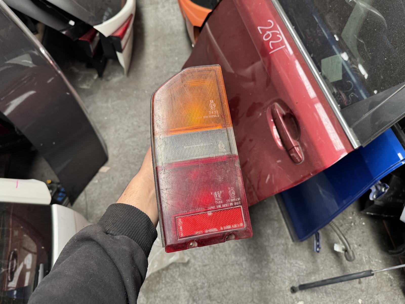 View Auto part Left Taillight Suzuki Vitara 1994