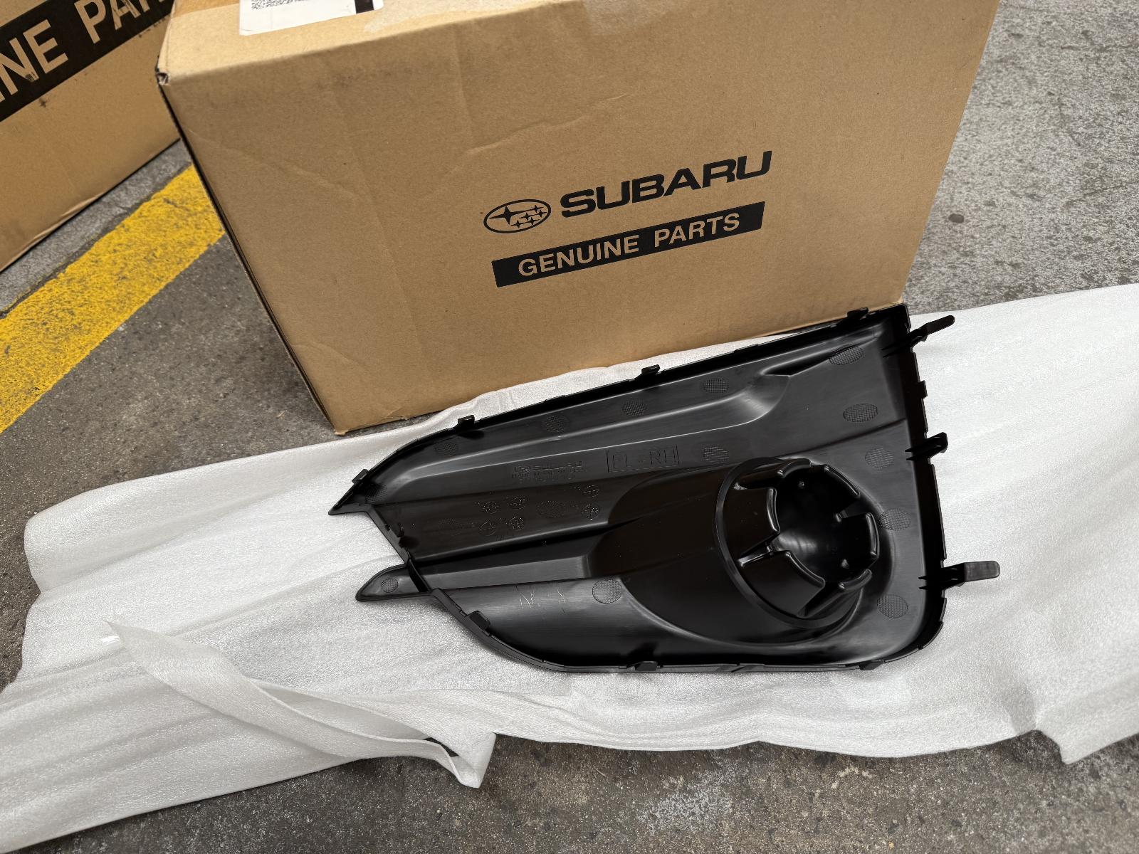 View Auto part Grille Subaru Impreza 2018