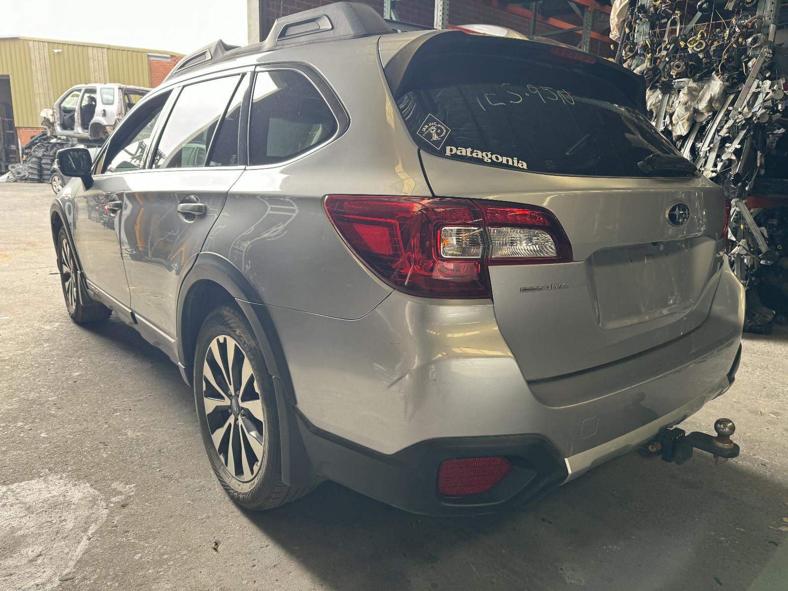 View Auto part Fuel Tank Subaru Outback 2015