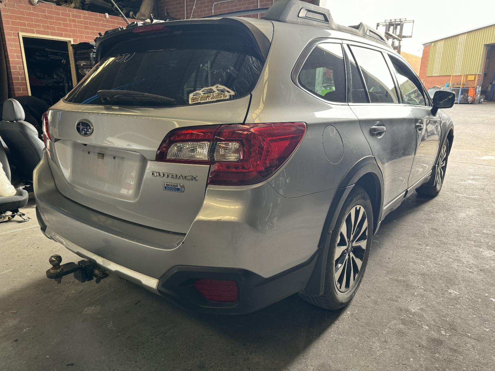 View Auto part Fuel Tank Subaru Outback 2015
