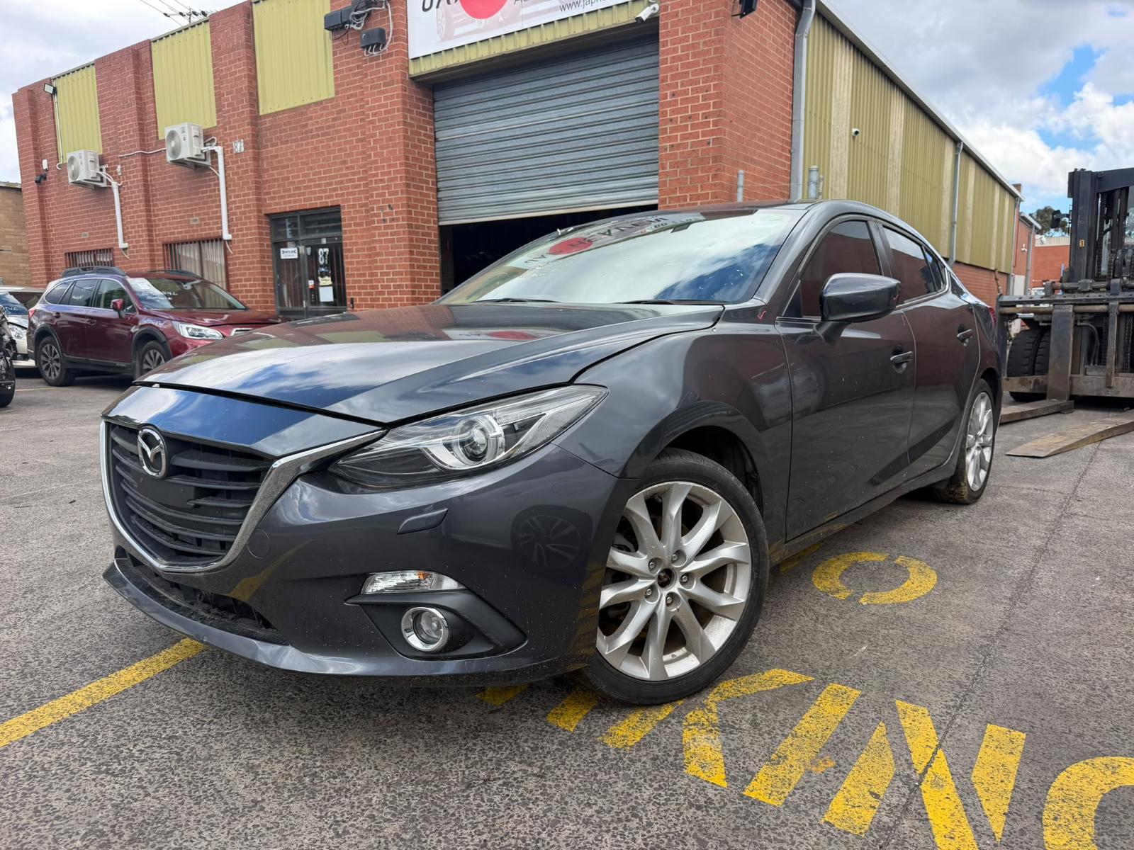 View Auto part Door/Boot/Gate Lock Mazda 3 2015