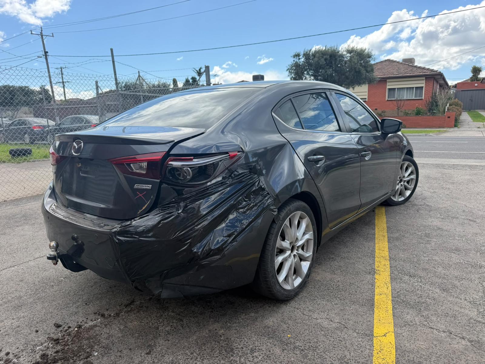 View Auto part Door/Boot/Gate Lock Mazda 3 2015