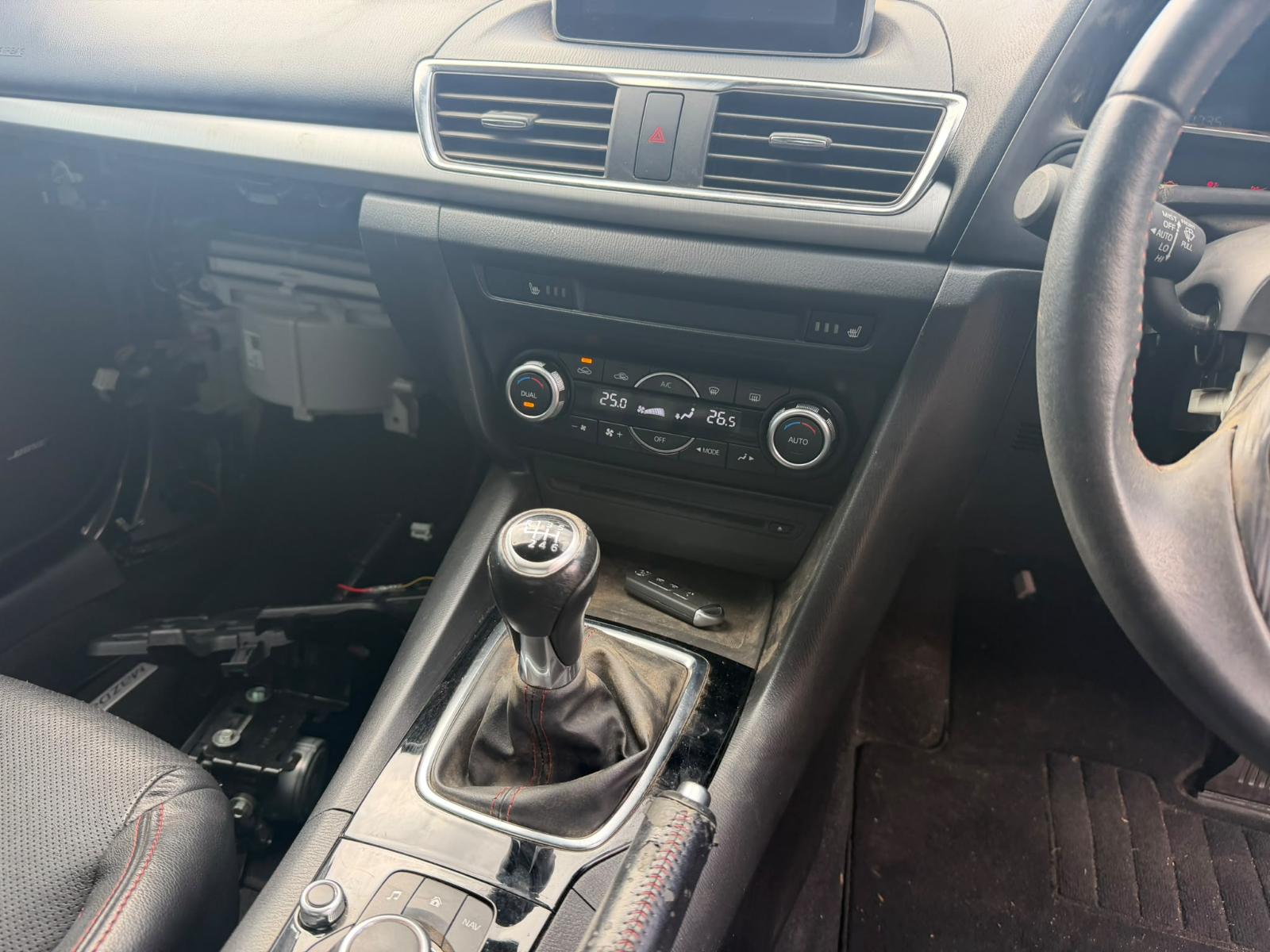 View Auto part Door/Boot/Gate Lock Mazda 3 2015