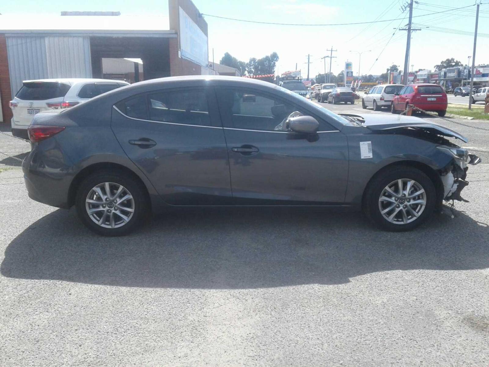 View Auto part Trans/Gearbox Mazda 3 2014