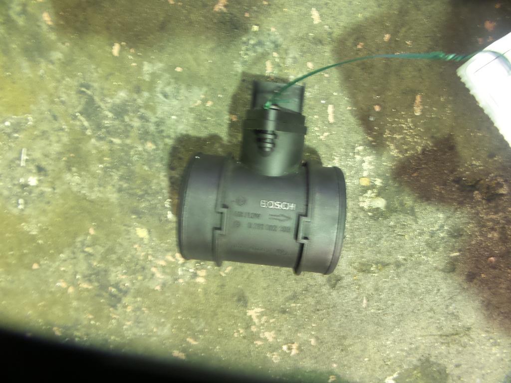 2004 Alfa Romeo 147 Air Flow Meter View Auto part Air Flow Meter Alfa Romeo 147 2004