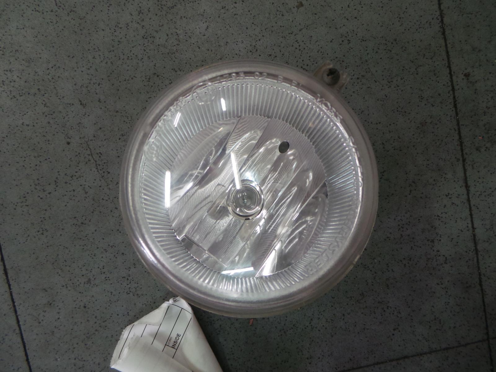 2011 Dodge Caliber Left Indicator/Fog/Side View Auto part Left Indicator/Fog/Side Dodge Caliber 2011