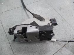 View Auto part Door/Boot/Gate Lock Peugeot 2008 2014