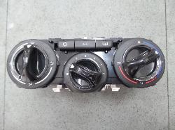View Auto part Heater/Ac Controls Peugeot 2008 2014