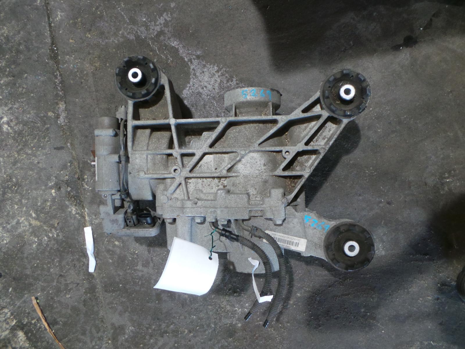 2010 Volkswagen Tiguan Differential Centre View Auto part Differential Centre Volkswagen Tiguan 2010
