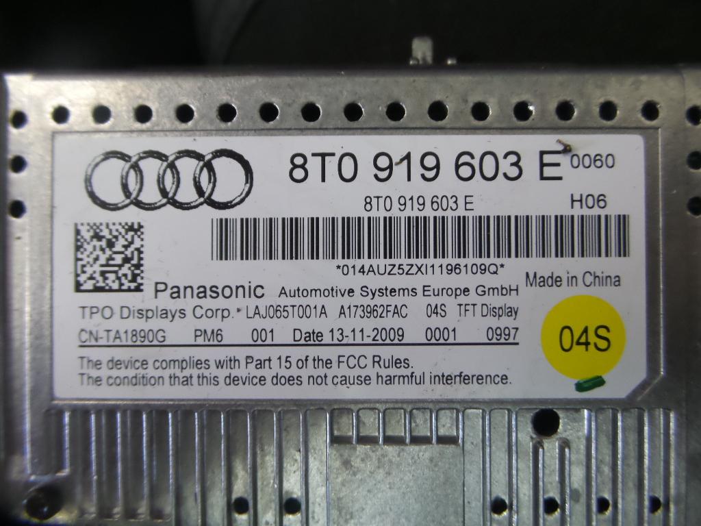 View Auto part Radio/Cd/Dvd/Sat/Tv Audi A4 2010