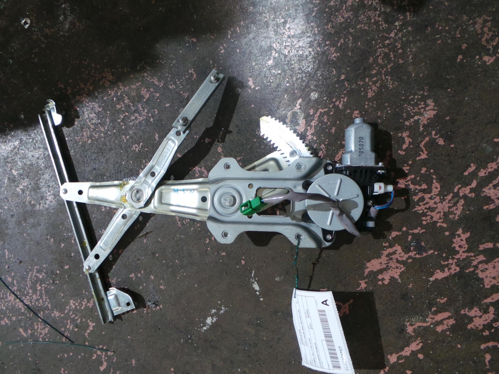 View Auto part Left Rear Wnd Reg/Motor Subaru Forester 2007