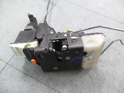 View Auto part Door/Boot/Gate Lock Volvo Xc70 2004