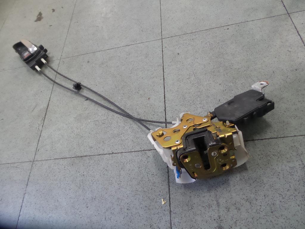 View Auto part Door/Boot/Gate Lock Subaru Forester 2003