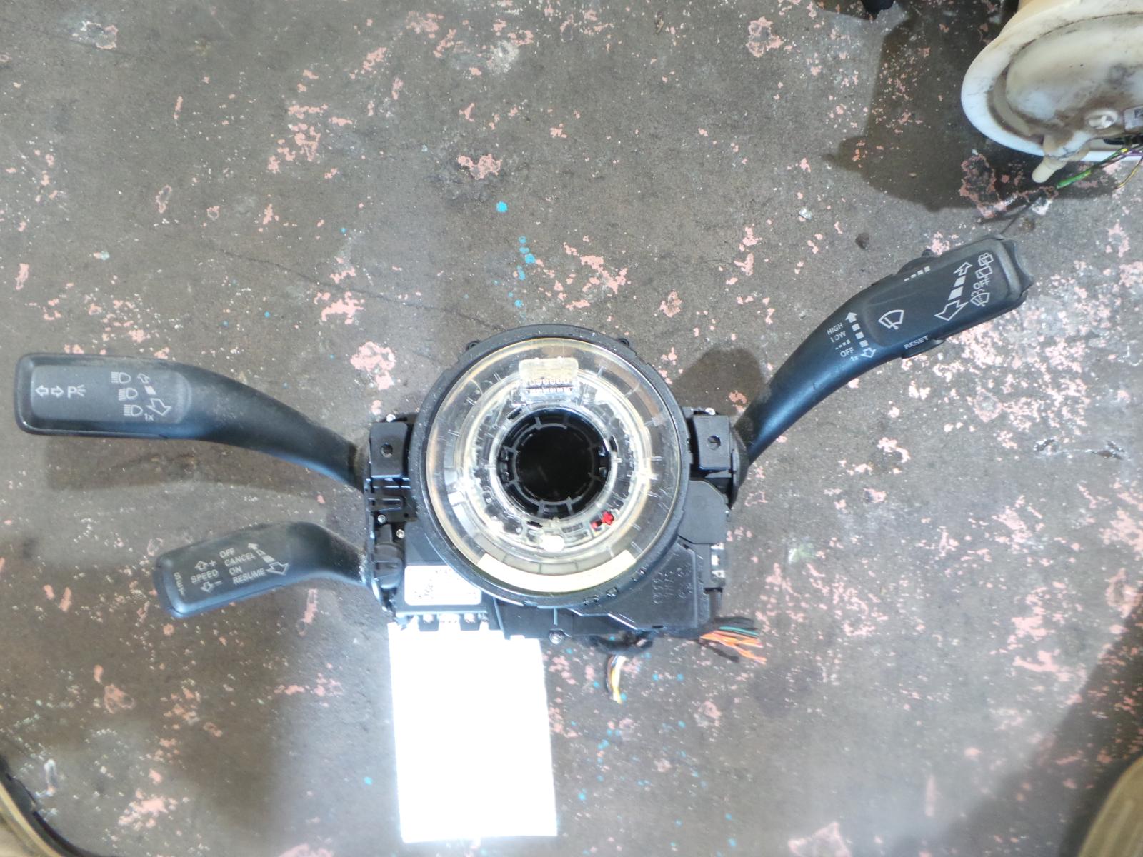 2009 Audi Q5 Combination Switch View Auto part Combination Switch Audi Q5 2009