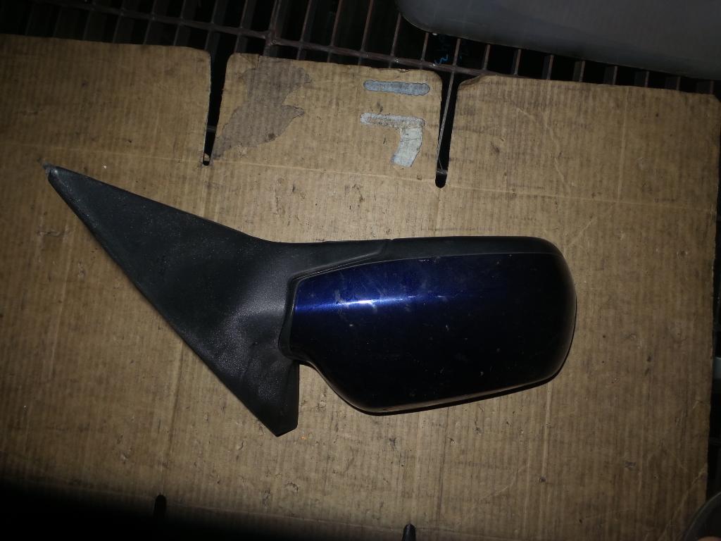 2004 Mazda 6 Right Door Mirror View Auto part Right Door Mirror Mazda 6 2004