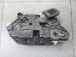 View Auto part Door/Boot/Gate Lock Volkswagen Golf 2009
