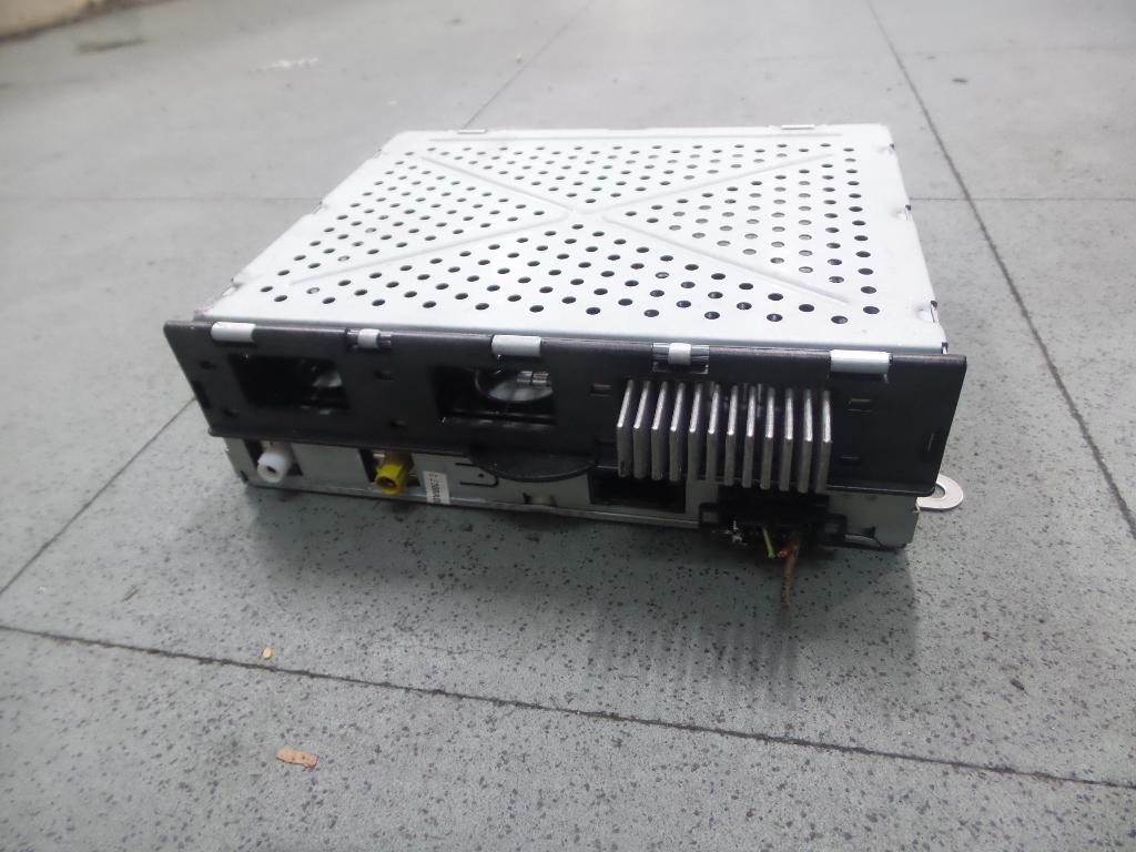 View Auto part Radio/Cd/Dvd/Sat/Tv Audi Q7 2008