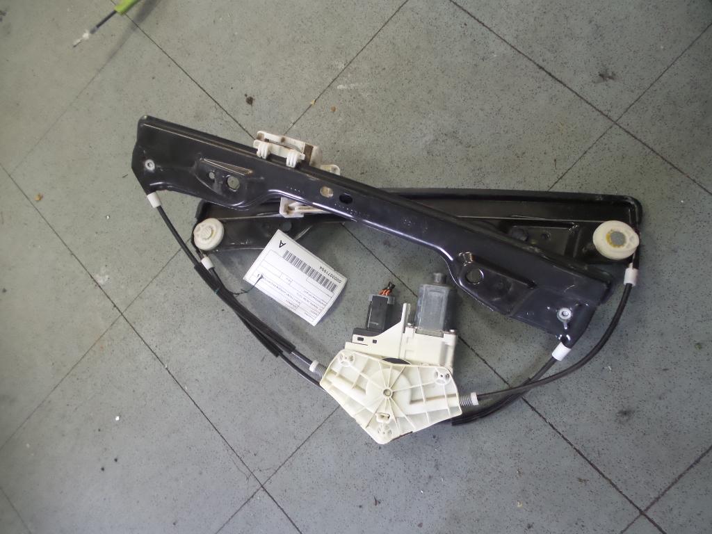 2010 Dodge Journey Right Front Window Reg/Motor View Auto part Right Front Window Reg/Motor Dodge Journey 2010