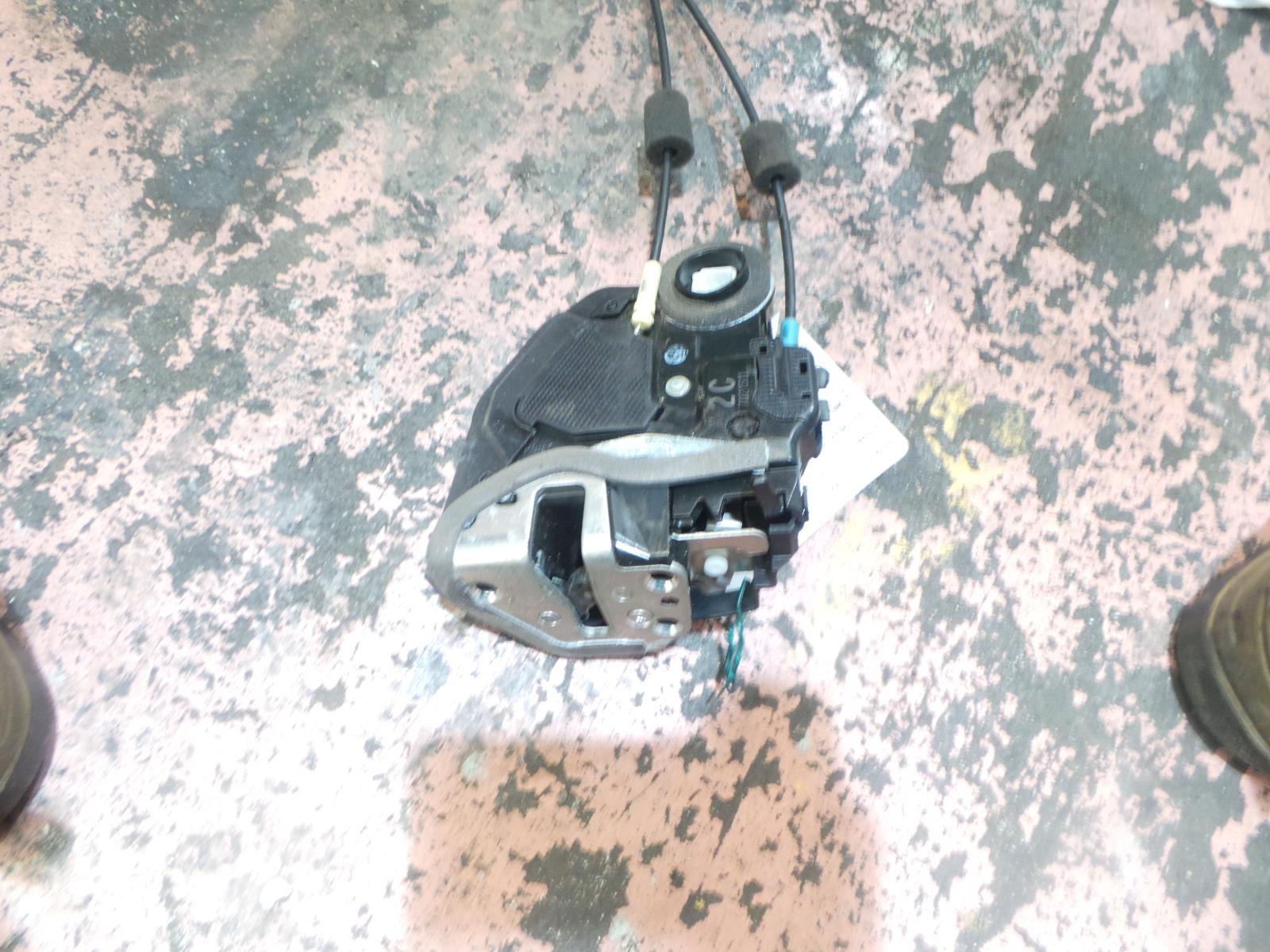 View Auto part Door/Boot/Gate Lock Toyota Rav4 2007