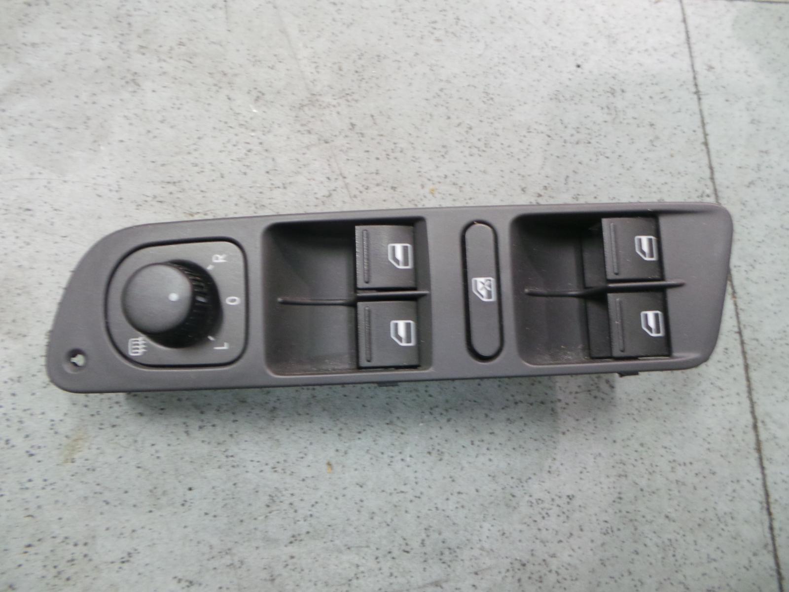 2008 Volkswagen Tiguan Pwr Dr Wind Switch View Auto part Pwr Dr Wind Switch Volkswagen Tiguan 2008